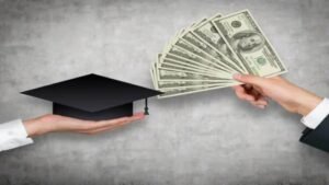 Can You Dispute Student Loans on Your Credit Report in Florida?