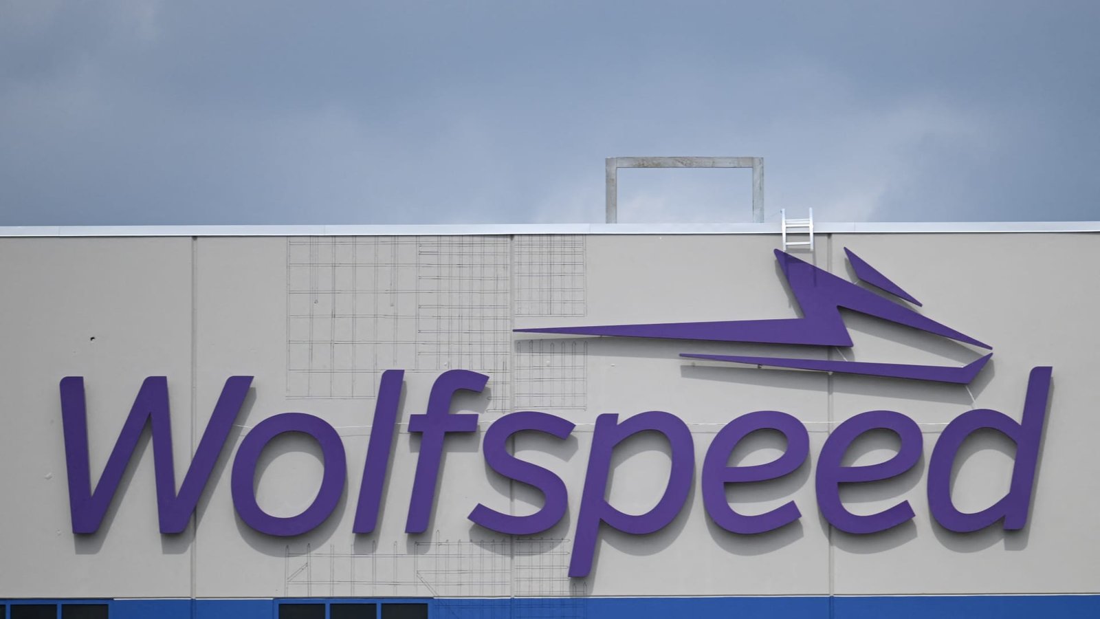 FLY, CART, WOLF, FCX and more