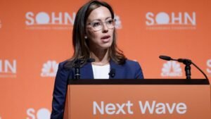 Investor Lauren Taylor Wolfe says we are ‘absolutely’ in an AI bubble now