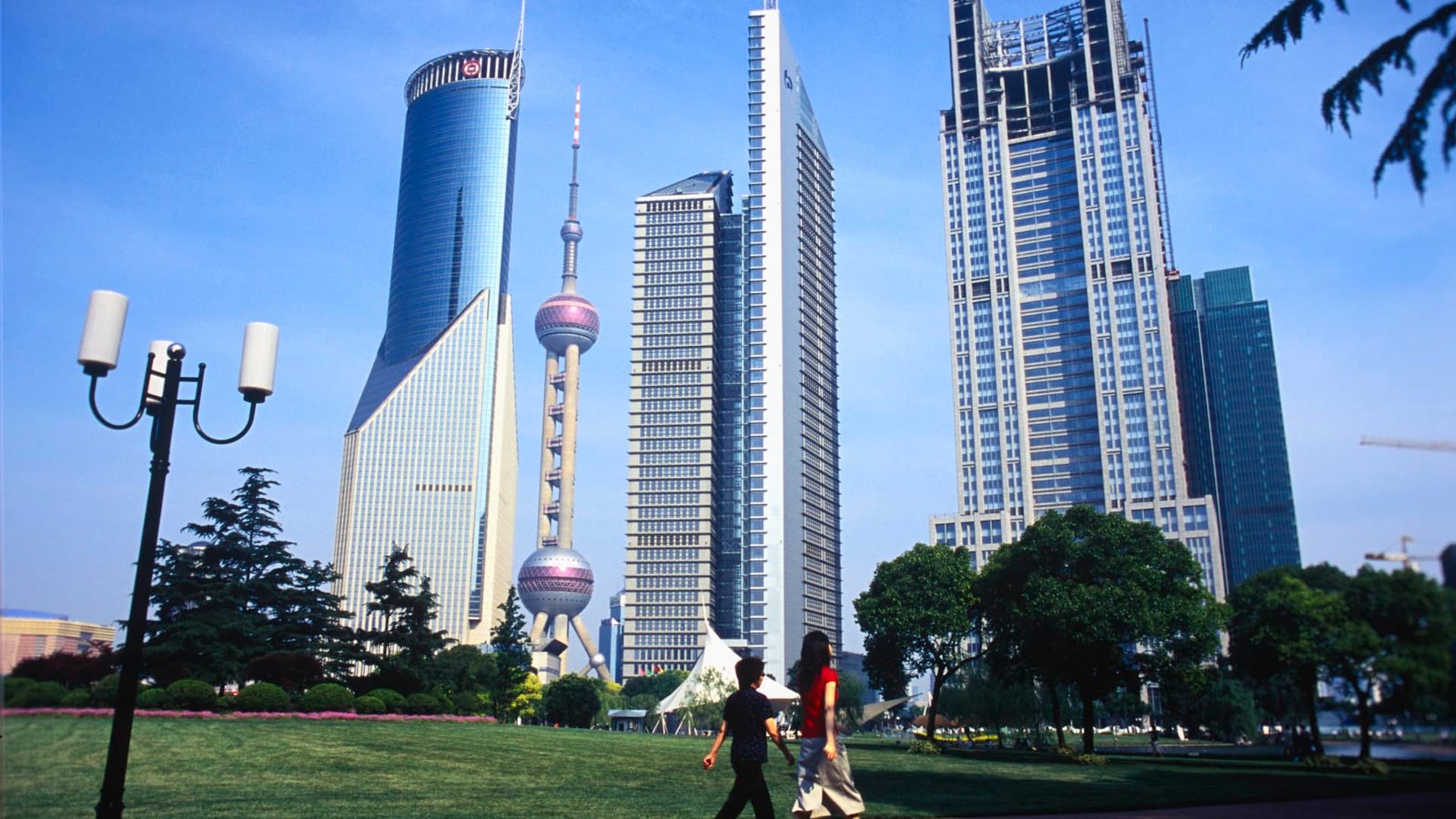 UBS sees 'best opportunities' in Asia, bonds and gold