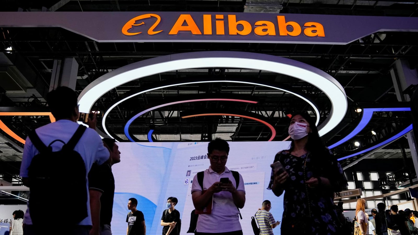 Alibaba is helping Chinese military to target U.S., White House memo claims: FT