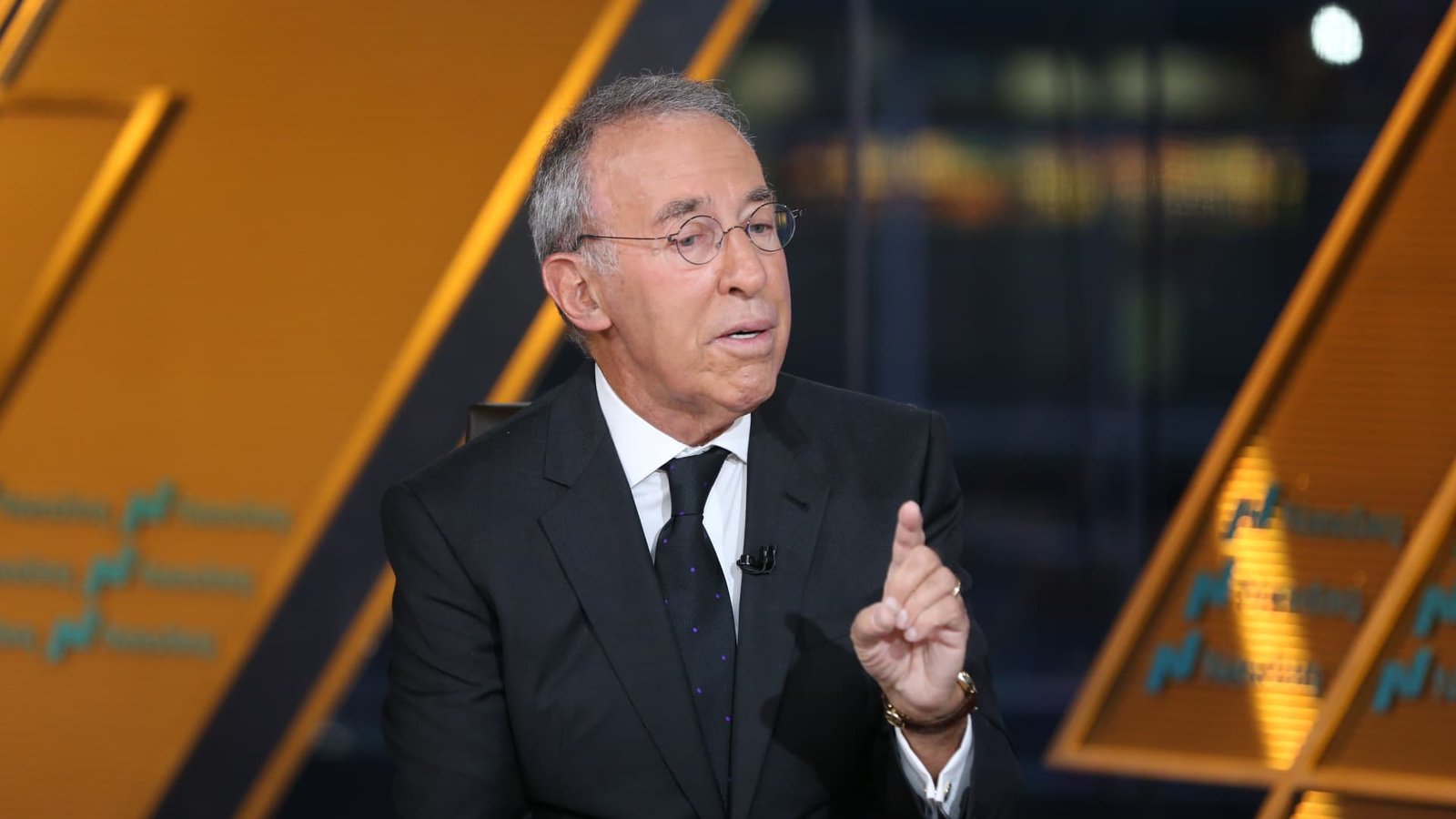 Investor Ron Baron says tech selloff an opportunity, won't sell own Tesla stake