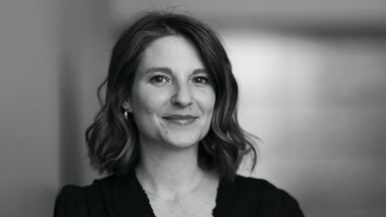 Author tells of discovering $200,000 in debt in her name