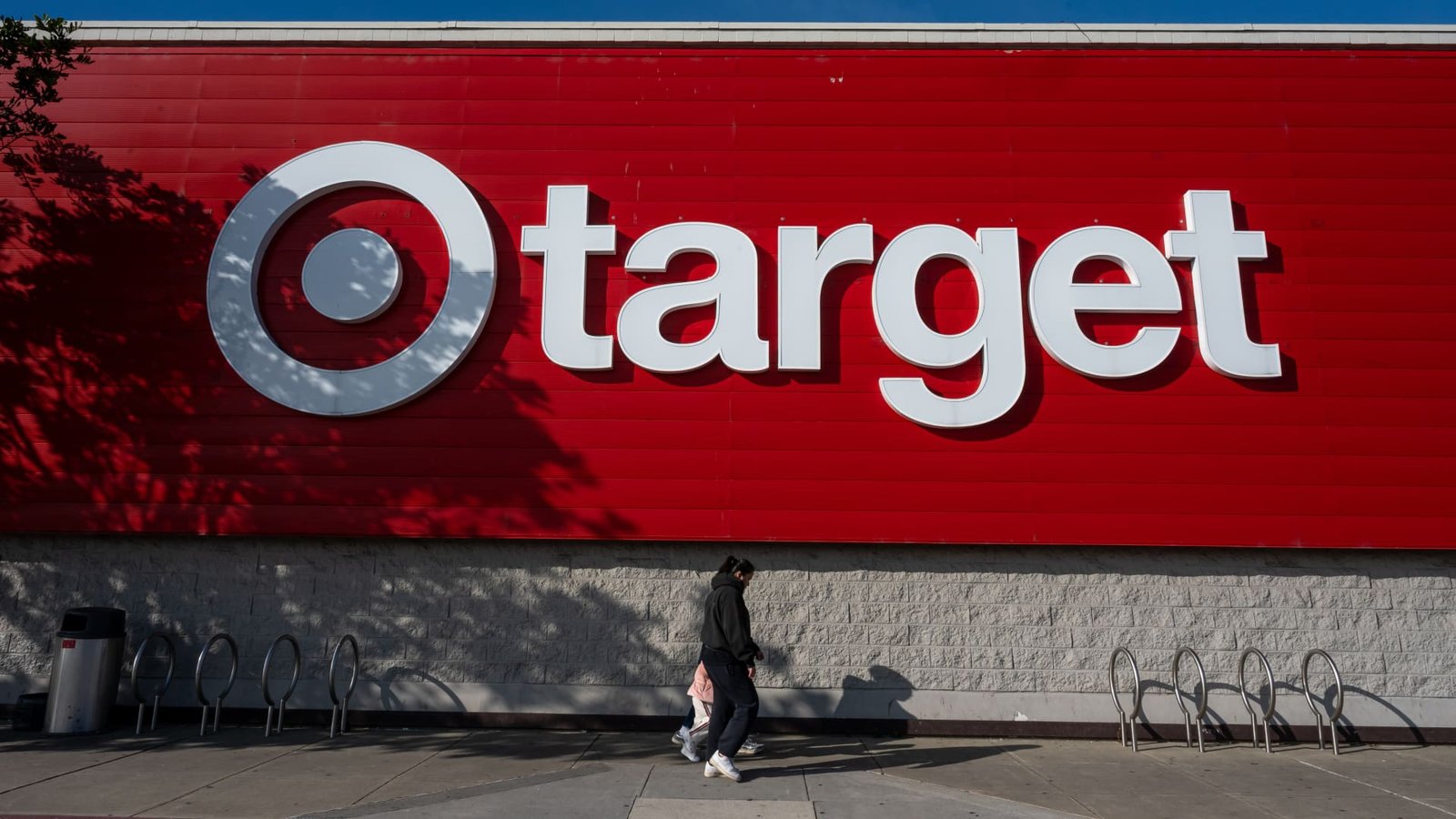 Stocks making the biggest moves midday: FCX, CPNG, TGT