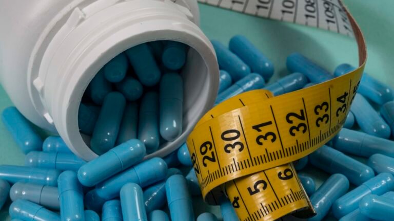 Airlines to save on fuel as weight-loss pills grow popular, Wall Street says