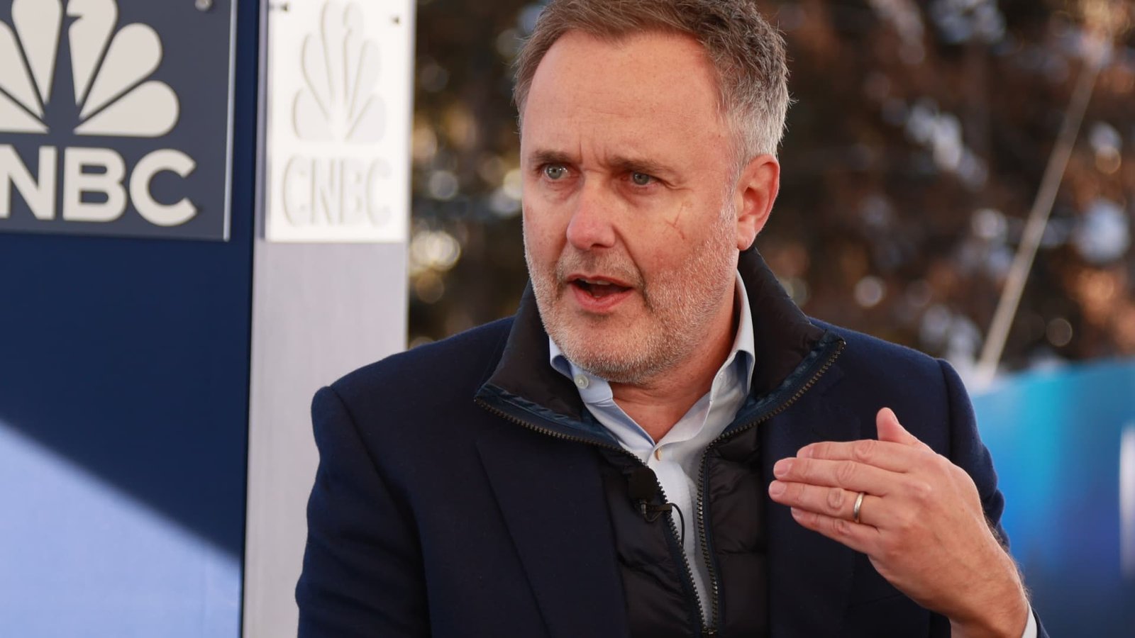 BNY raises profit target, CEO Robin Vince says 'turnaround' taking hold