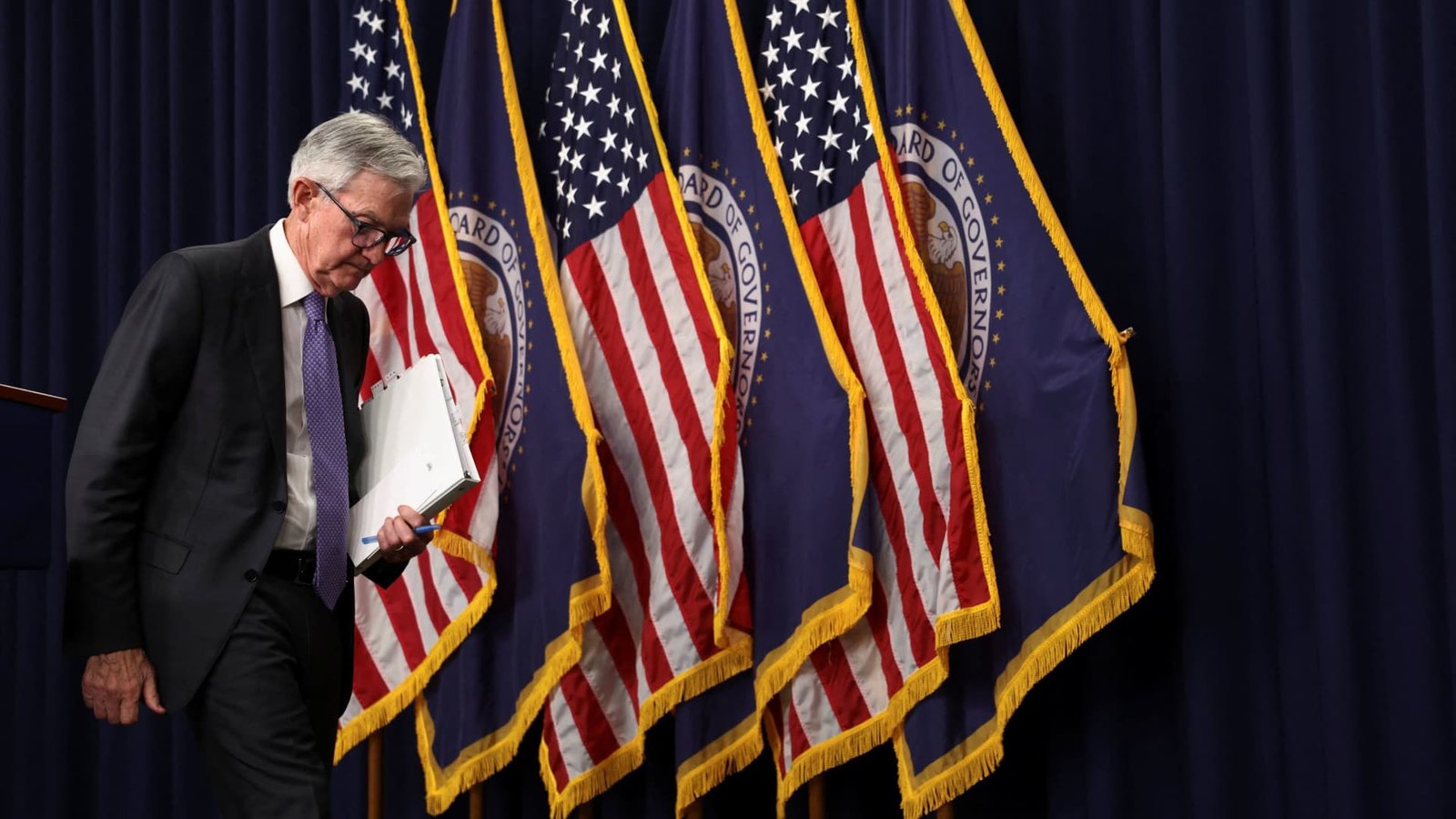 Fed Chair Powell staying on Fed board or going? 5 Fed Chair Powell staying on Fed board or going?