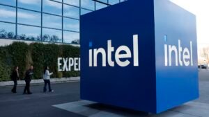 INTC, T, LRN, ELV, TXT & more 15 INTC, T, LRN, ELV, TXT & more