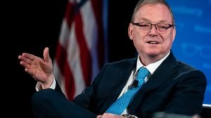 Kevin Hassett pivots to possible ‘Trump cards’ amid credit card battle