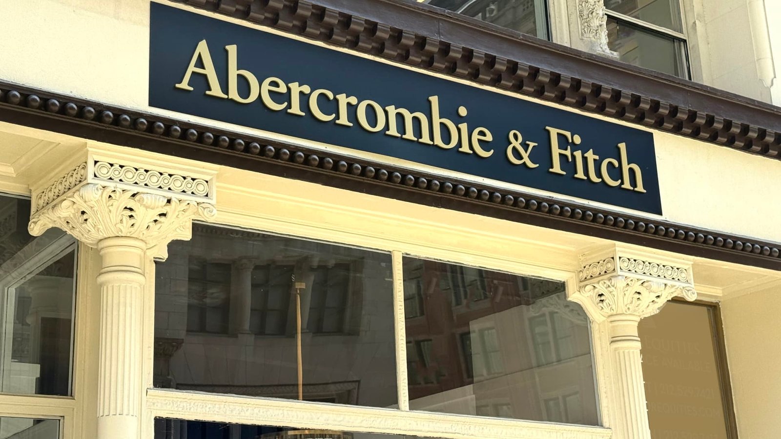 Stocks making the biggest moves midday: C, ANF, VST, DUOL