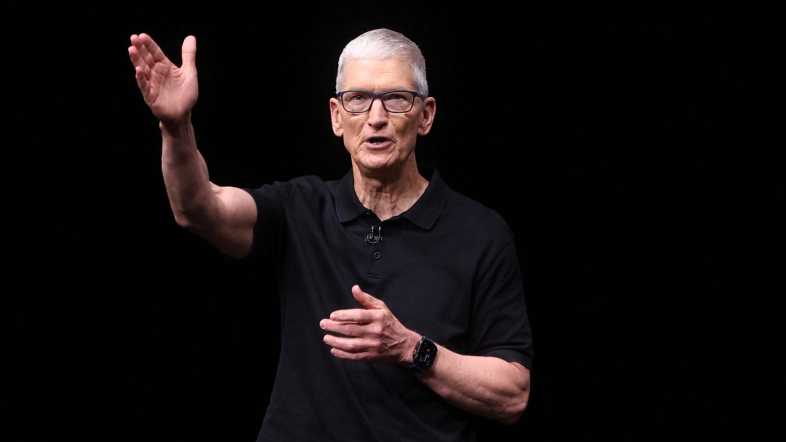 Stocks making the biggest moves premarket: AAPL, CVX, KLAC, SNDK