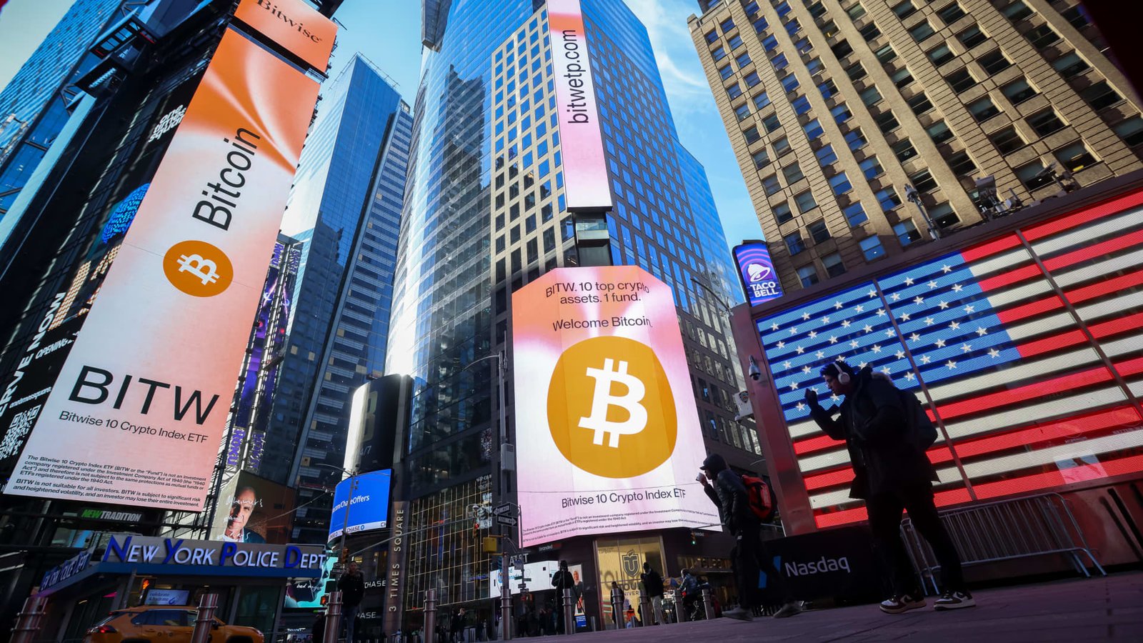 Bitcoin bleeds for second straight day, nearly grazes $72,000