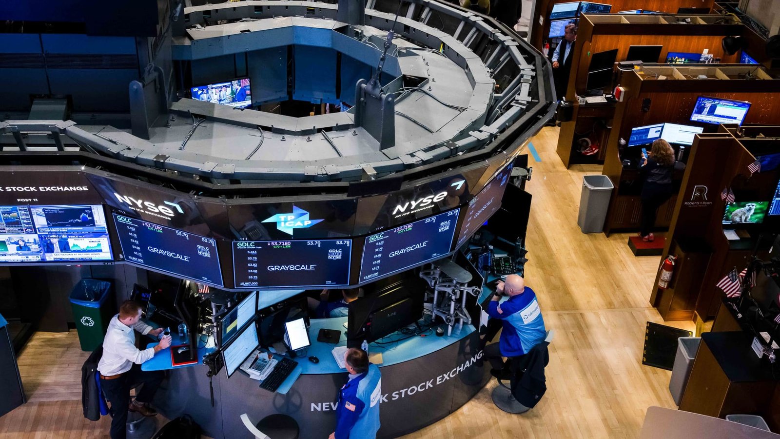 Market volatility trap? This investment strategy may hurt investors 5 Market volatility trap? This investment strategy may hurt investors