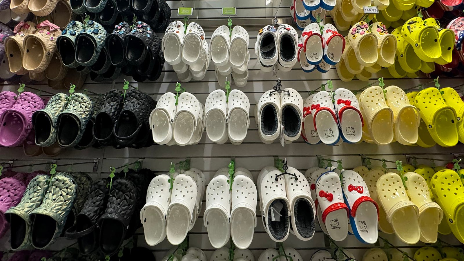 Stocks making the biggest moves midday: CROX, CSCO, LULU, APP