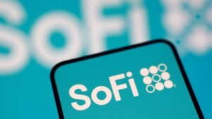 SoFi CEO defends decision to hold guidance steady