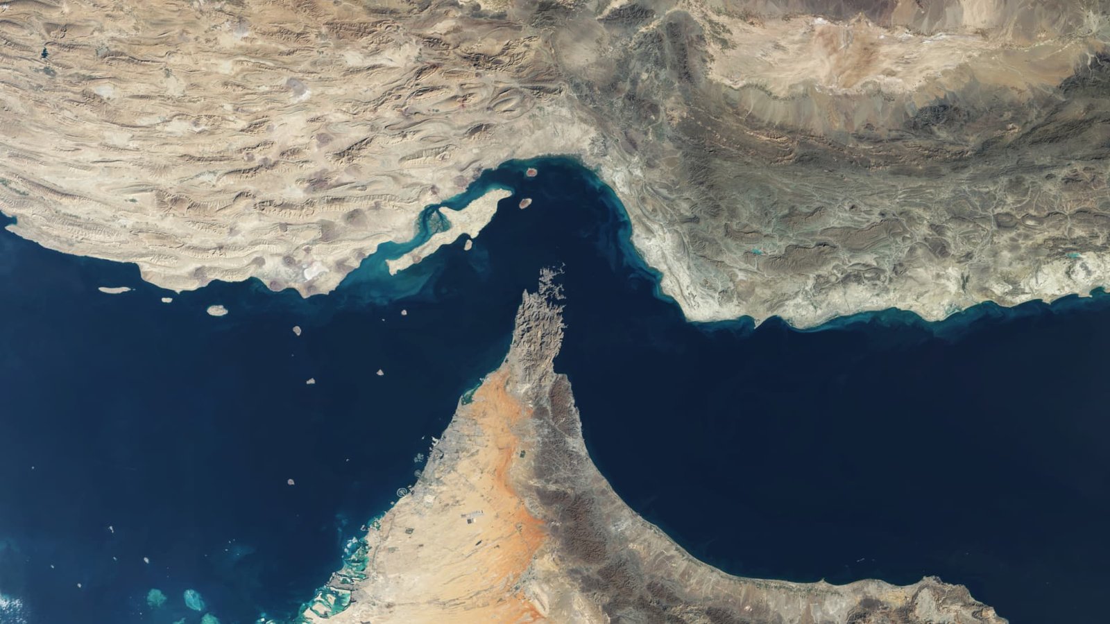 Wall Street firm sends analyst to the Strait of Hormuz. Here's what they found out 5 Wall Street firm sends analyst to the Strait of Hormuz. Here's what they found out