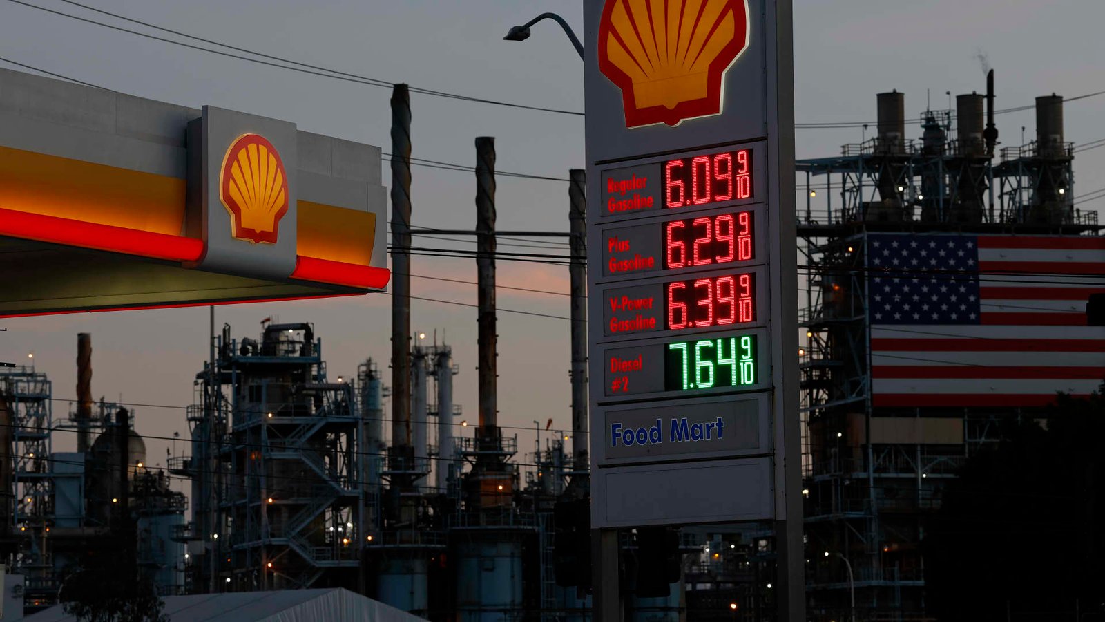 Kalshi traders think U.S. oil prices are set to hit new 2026 highs
