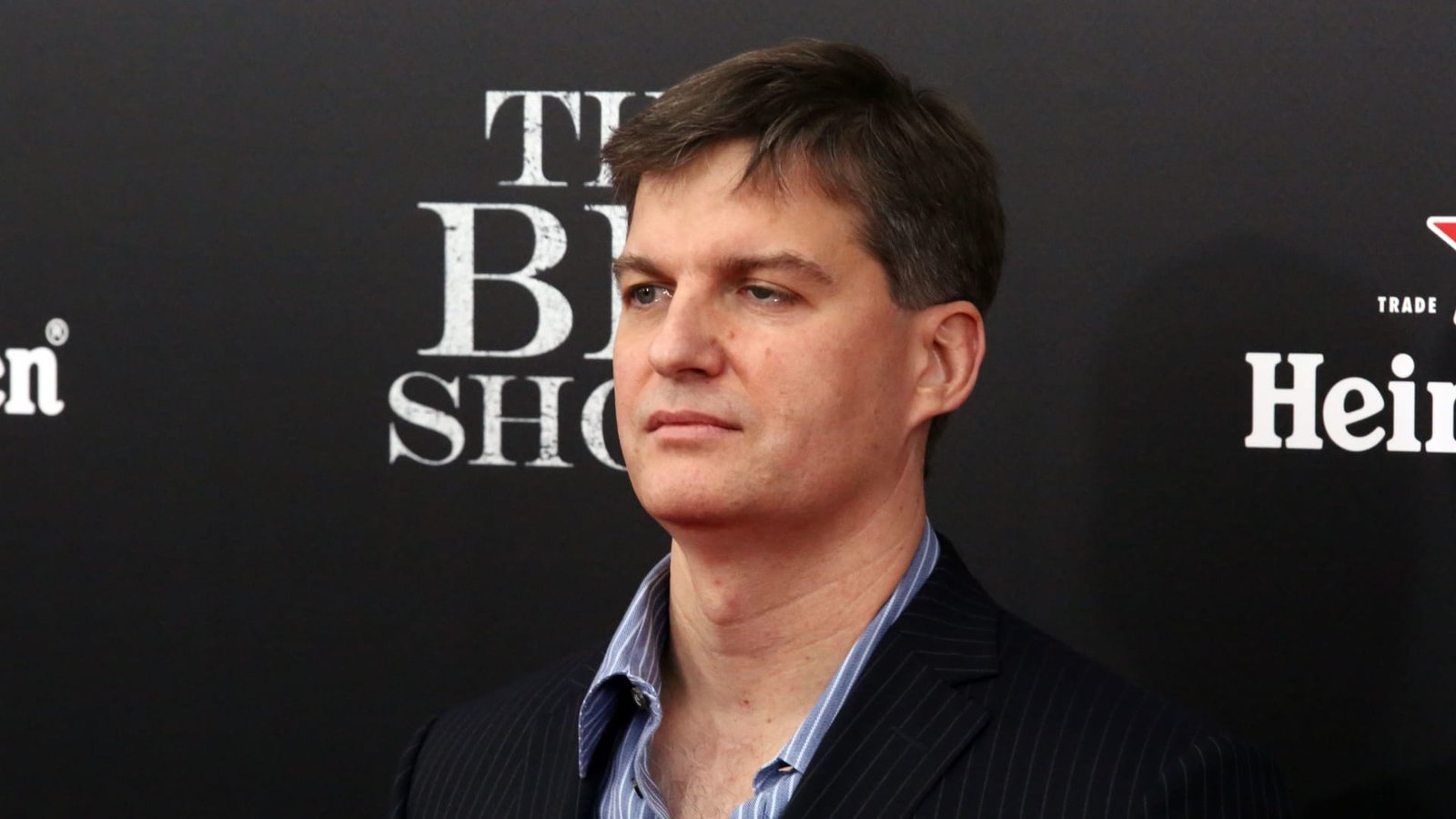 Michael Burry says the market today feels like 'the last months of the 1999-2000 bubble'