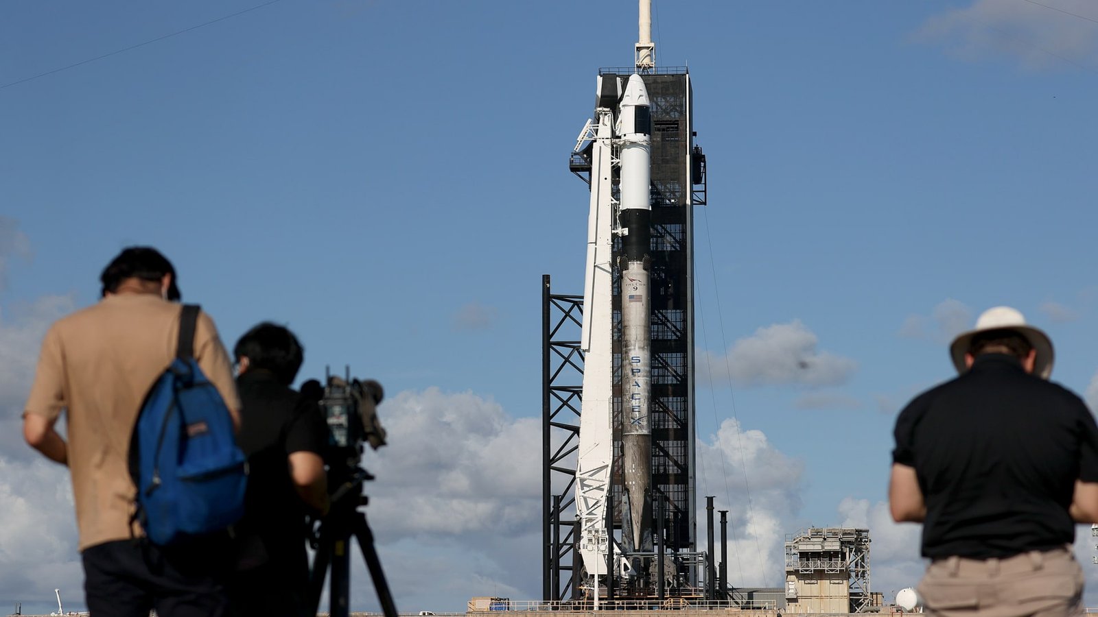 Retail investors get direct access to SpaceX IPO through major brokerage platforms 5 Retail investors get direct access to SpaceX IPO through major brokerage platforms