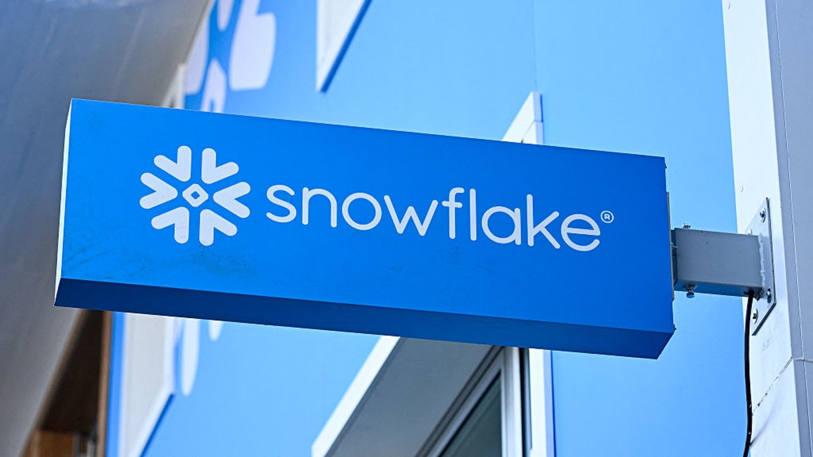 Stocks making the biggest moves after hours: SNOW, MRVL, A 5 Stocks making the biggest moves after hours: SNOW, MRVL, A