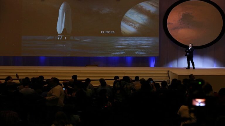 Ark Invest owns SpaceX in its venture ETF. It says Starlink alone supports $2 trillion value at IPO