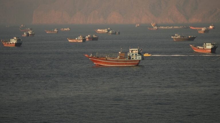 Iran reportedly closes Strait of Hormuz again, raising doubt over talks