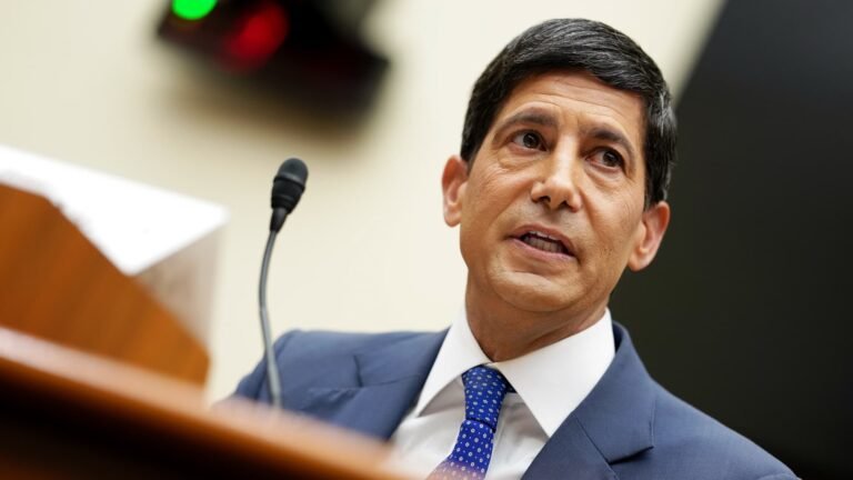 Buffett says Trump’s pick of Kevin Warsh for Fed chair was ‘good choice’